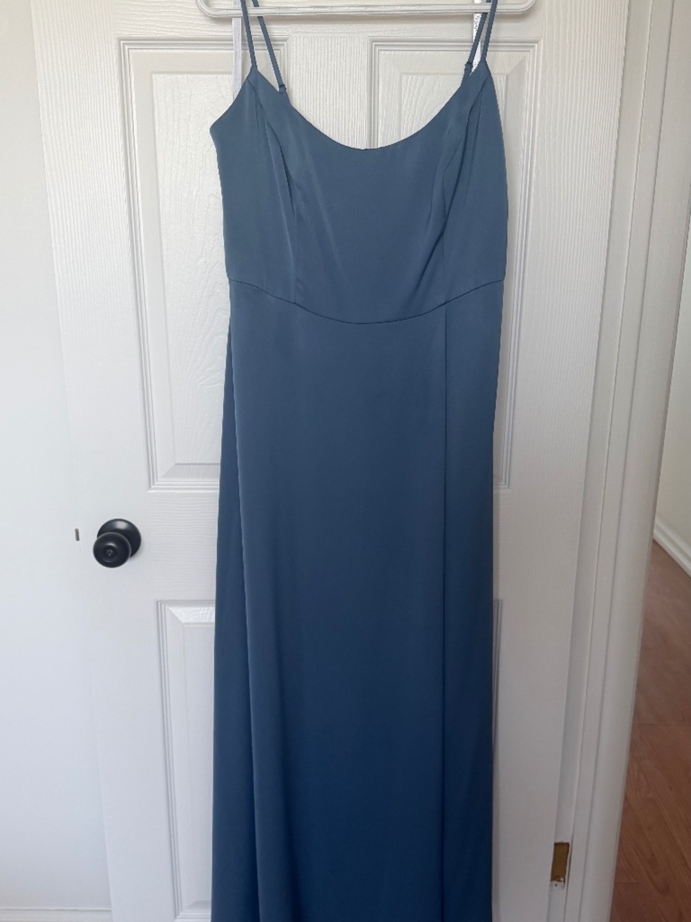 David’s Bridal Spaghetti Strap Dress Size 16